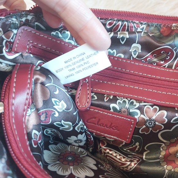 Clark Red Leather Two Ways to Carry Leather Shoulder Bag Backpack - Picture 8 of 12